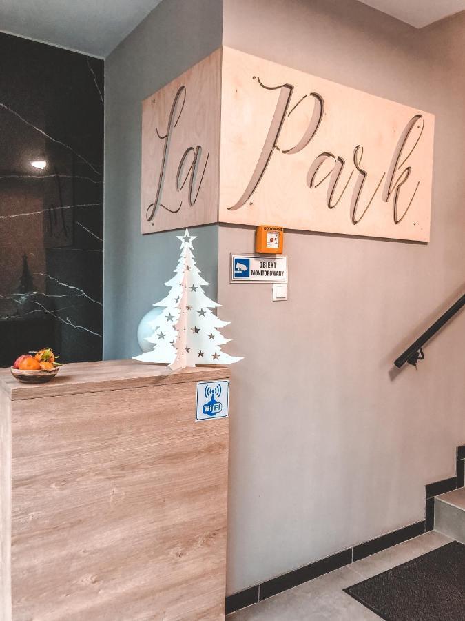 La Park Aparthotel Kudowa-Zdrój Kültér fotó